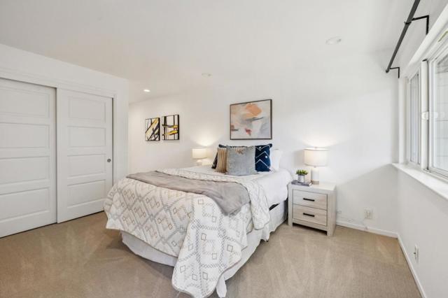 64 Los Altos Square, Los Altos CA: https://media.crmls.org/mediaz/27655488-0c07-4c52-a859-57b06c8c8635.jpg