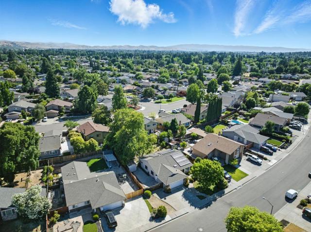 5241 Felicia Avenue, Livermore CA: https://media.crmls.org/mediaz/27658c46-1107-4671-9e5f-073354b92922.jpg
