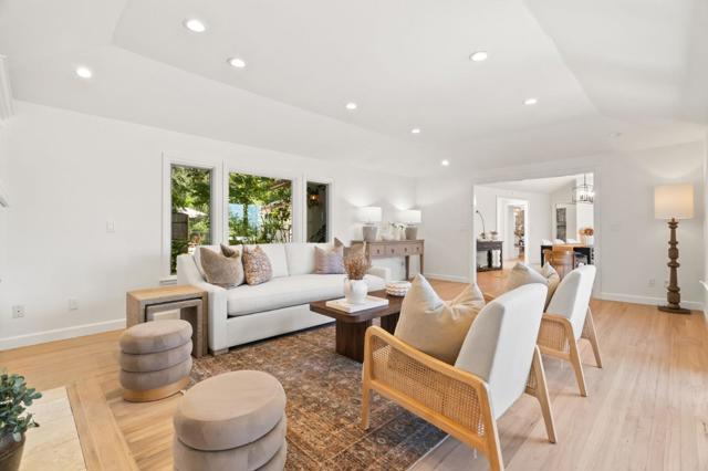 15651 Kennedy Road, Los Gatos CA: https://media.crmls.org/mediaz/276592f4-5f18-46f6-b8f5-9feee0e21c2e.jpg