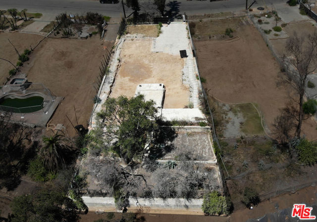 Drew Fenton | 670 N Las Casas Avenue Pacific Palisades CA | MLS: 7344908