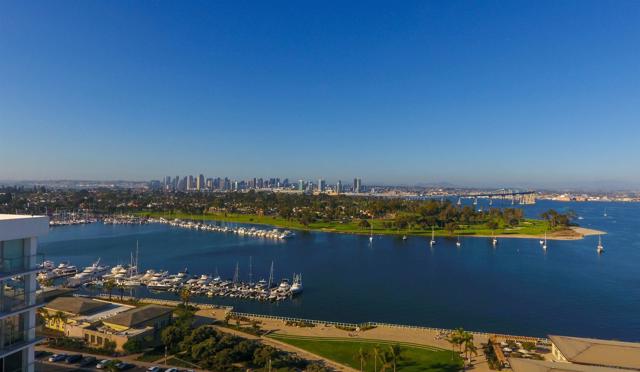 1810 Avenida Del Mundo, Coronado CA: https://media.crmls.org/mediaz/2765c933-75a6-4fcf-a96c-a847ff1687f7.jpg