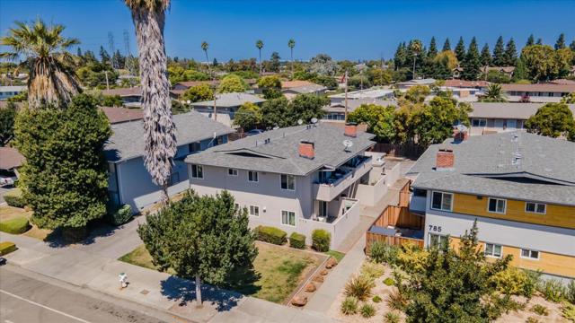 775 E Duane Avenue, Sunnyvale CA: https://media.crmls.org/mediaz/2765f9f4-e382-4b87-94db-f4aa94c8073a.jpg