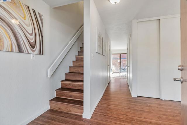 38627 Cherry Ln, Fremont CA: https://media.crmls.org/mediaz/2767e150-3089-4485-8059-1da87d51a53b.jpg