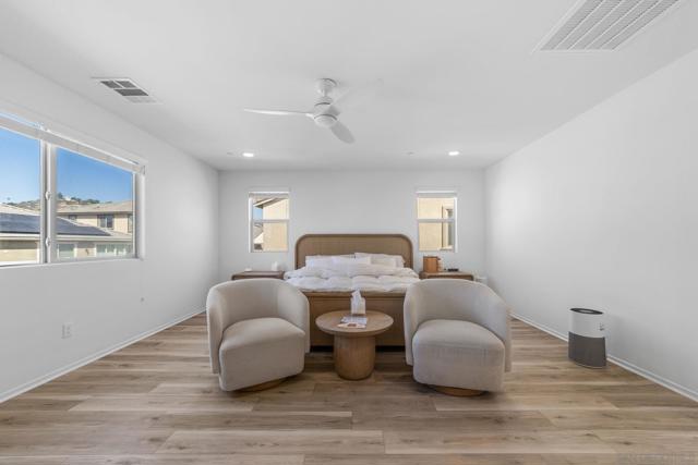 27983 Moosa Creek Way, Valley Center CA: https://media.crmls.org/mediaz/2768008d-c837-4990-a26a-a32f80d7c371.jpg