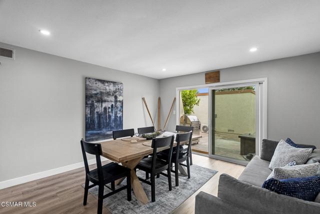 32140 Watergate Road, Westlake Village CA: https://media.crmls.org/mediaz/276847d0-be47-48dc-a4ec-c14419125d82.jpg