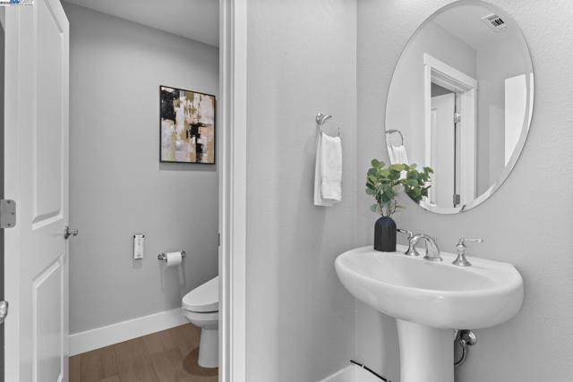 Image 17 of 42 For 1032 Barberry Terrace