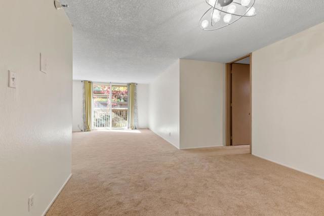 8239 Shelter Creek Lane, San Bruno CA: https://media.crmls.org/mediaz/276ad94a-b80b-4e97-b1ea-bf542cfc42ae.jpg