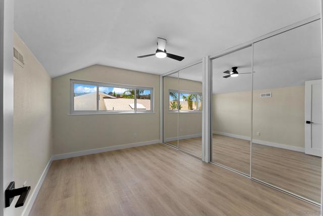 11412 Lucera Pl, San Diego CA: https://media.crmls.org/mediaz/276b20a6-ada4-4131-be0a-d0baa0b13d9b.jpg