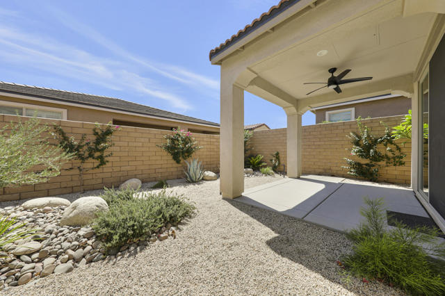 78783 Fortuna Place, Palm Desert CA: https://media.crmls.org/mediaz/276b982e-b4f6-4329-a314-ebdb5f5de86d.jpg