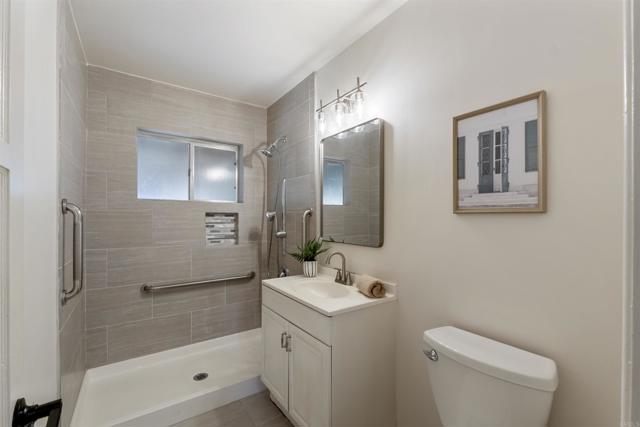 Detail Gallery Image 16 of 25 For 827 S 39th St, San Diego,  CA 92113 - 3 Beds | 2 Baths