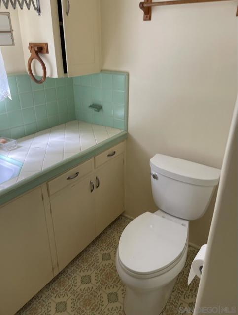 270 Madrona Street, Chula Vista CA: https://media.crmls.org/mediaz/276d31c7-2ce8-4913-96ab-8682ae7b82f9.jpg