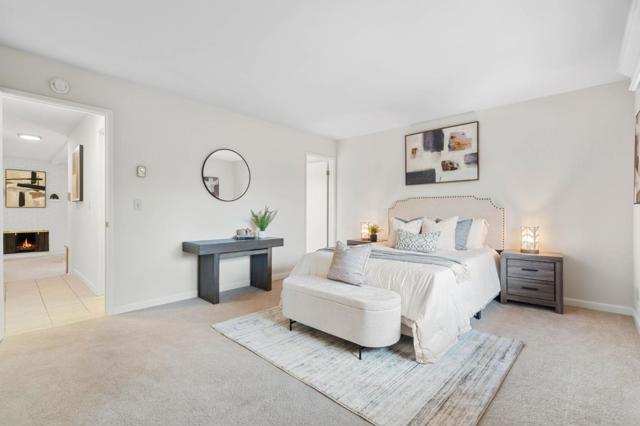 100 E Middlefield Road, Mountain View CA: https://media.crmls.org/mediaz/276db610-8ee7-4fb4-8a83-9a039cc6d014.jpg