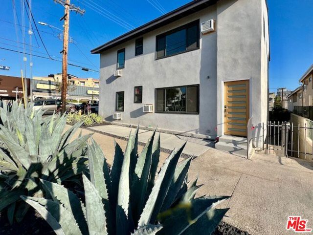 Drew Fenton | 11702 Dorothy Street Los Angeles CA | MLS: 7401432 Drew Fenton | 11702 Dorothy Street Los Angeles CA | MLS: 7401432