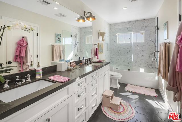 Image 16 of 31 For 2886 Forrester Drive