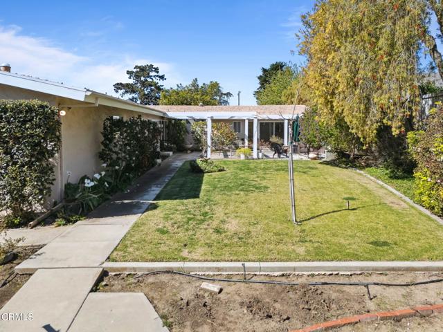 262 Crestwood Avenue, Ventura CA: https://media.crmls.org/mediaz/276fbb03-71ff-4a07-8d96-832a5e876799.jpg