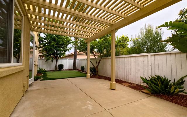 41734 Niblick Road, Temecula CA: https://media.crmls.org/mediaz/27701f77-bc11-48c6-bf2d-d58e4a0d0227.jpg