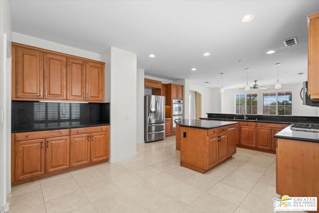 3764 Serenity Trail, Palm Springs CA: https://media.crmls.org/mediaz/2770c1c2-5f92-4718-a80f-f0606739353b.jpg