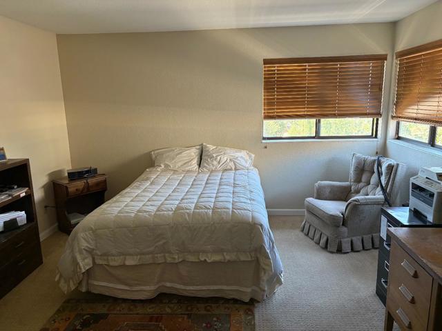 270 Joes Lane, Hollister CA: https://media.crmls.org/mediaz/27715730-470b-4e48-8838-8983d78d3808.jpg