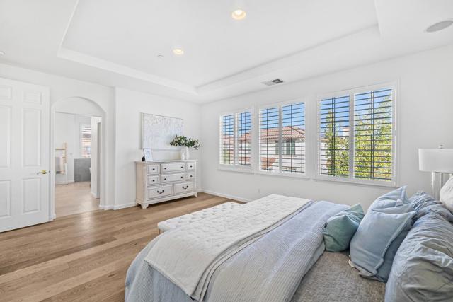 Image 31 of 46 For 37812 Appletree Court