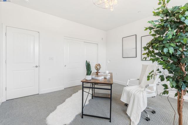 3340 Giovanni Way, Dublin CA: https://media.crmls.org/mediaz/27735b26-9d1f-403d-82a0-dd66f4076cbd.jpg