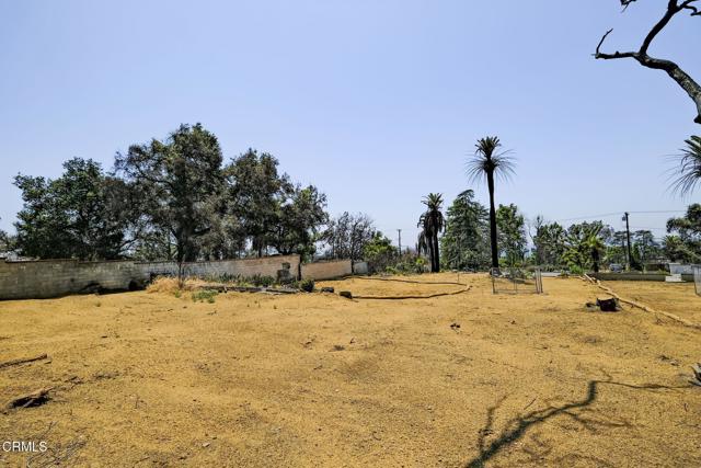 677 E Palm Street, Altadena CA: https://media.crmls.org/mediaz/2773f4d6-7659-482a-9b26-f14781eac143.jpg