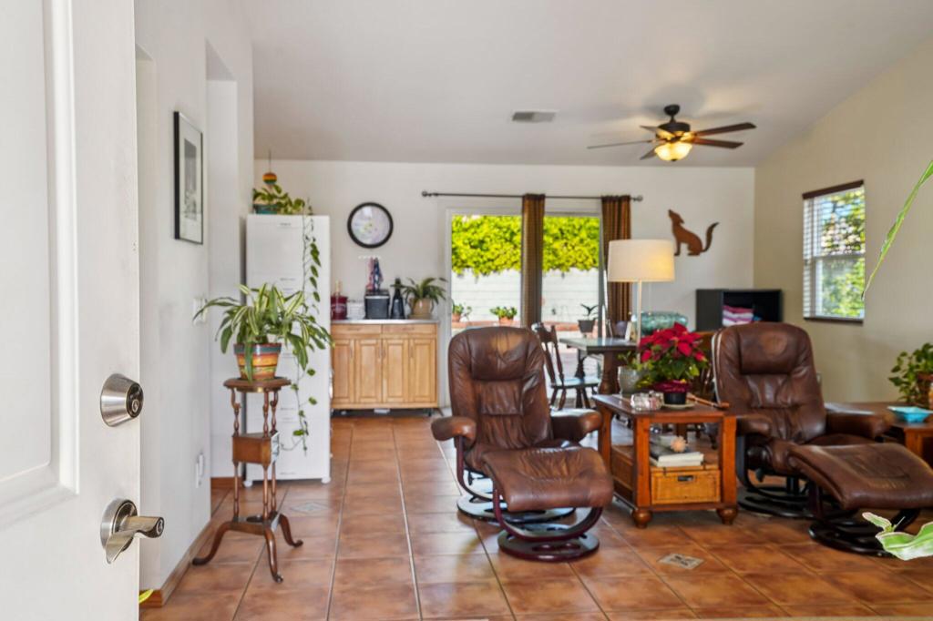 MLS #219138819DA image #12