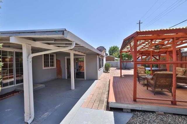 4089 Timberline Drive, San Jose CA: https://media.crmls.org/mediaz/27773fb3-4a8a-48f2-97df-f11561e1dbc0.jpg