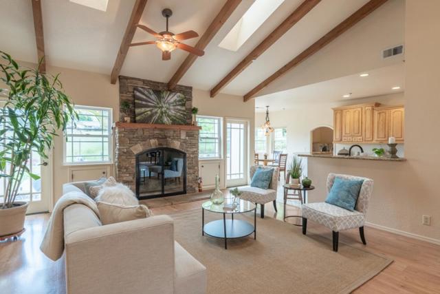 10233 Reese Circle, Salinas CA: https://media.crmls.org/mediaz/27774a56-0246-4245-a2a4-9a560e97bcf5.jpg