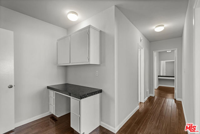 1342 HARVARD Street, Santa Monica CA: https://media.crmls.org/mediaz/2777685b-e255-43c8-868c-62c273e4d9e0.jpg