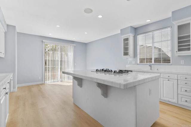 Image 16 of 40 For 609 Saltgrass Avenue