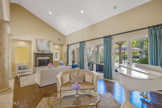 MLS #226001943 image #9
