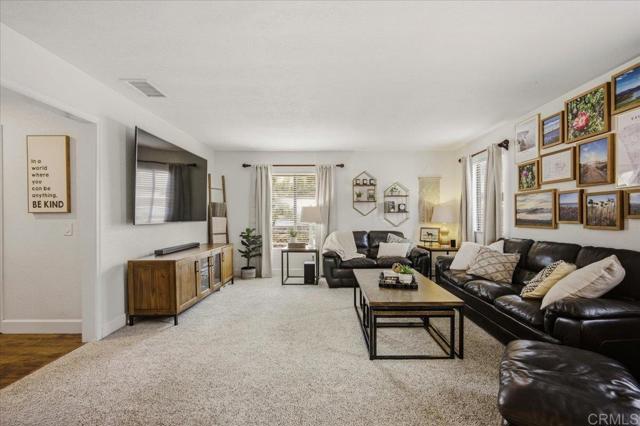 Detail Gallery Image 24 of 64 For 258 Vista Grande, Escondido,  CA 92025 - 3 Beds | 2 Baths