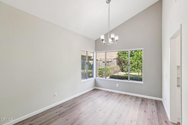 Detail Gallery Image 12 of 48 For 5451 Summerfield St, Camarillo,  CA 93012 - 4 Beds | 3 Baths