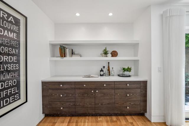 1 Millbrae Circle, Millbrae CA: https://media.crmls.org/mediaz/277e1663-d713-4ad6-8c10-e9bc5292f86c.jpg