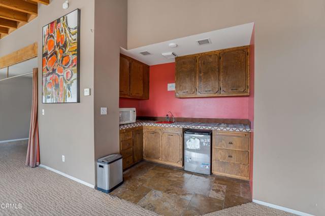 2269 Hyland Avenue, Ventura CA: https://media.crmls.org/mediaz/277e7fa8-5b9a-4e8c-b60a-b798325837b6.jpg