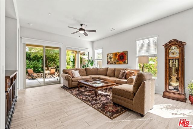 26 Syrah, Rancho Mirage CA: https://media.crmls.org/mediaz/277f2293-4afe-4d10-8dad-8a92098377aa.jpg