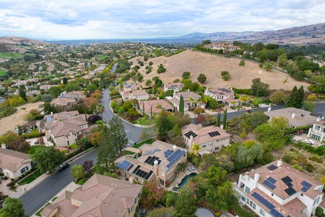 5849 Gleneagles Circle, San Jose CA: https://media.crmls.org/mediaz/277f7cad-7242-462d-a5ca-17d2c5d4f4e6.jpg