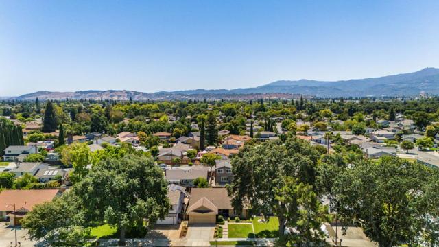 3686 Thousand Oaks Drive, San Jose CA: https://media.crmls.org/mediaz/277f8b57-857e-4228-b359-f1281ce36c36.jpg
