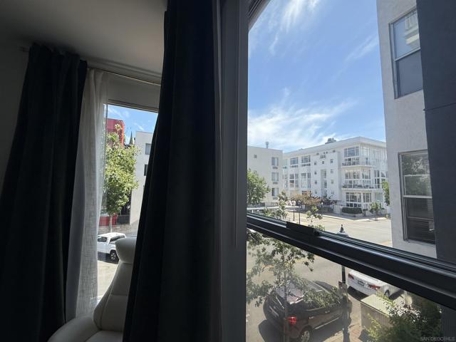 101 Market Street, San Diego CA: https://media.crmls.org/mediaz/2780322e-fc44-43fe-a7aa-6789288d4fdd.jpg