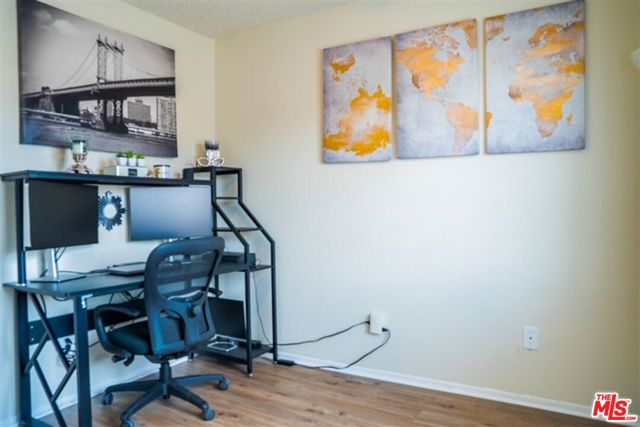 37411 Sheffield Drive, Palmdale CA: https://media.crmls.org/mediaz/2780e86e-beed-4098-8f97-1b87d3391ea5.jpg