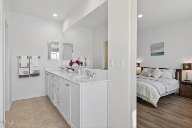 127 Klamath Street, Ventura CA: https://media.crmls.org/mediaz/27811147-56aa-4ada-8154-2d119f5628a6.jpg