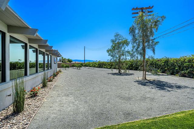 79869 Hummingbird Lane, La Quinta CA: https://media.crmls.org/mediaz/27820c29-308f-4a09-934b-7516fbbf5756.jpg
