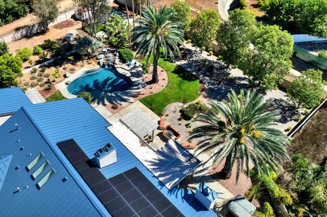 14265 Sandhill Rd, Poway CA: https://media.crmls.org/mediaz/2782e0e2-dc67-4273-a4af-cbc176547ab4.jpg