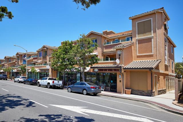 Image 32 of 39 For 2778 Carlsbad Boulevard 201