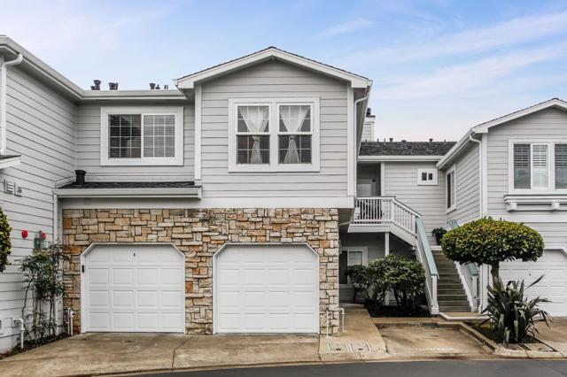 129 Outlook Circle, Pacifica CA: https://media.crmls.org/mediaz/2785efb0-9f58-403e-af43-17d12a416401.jpg