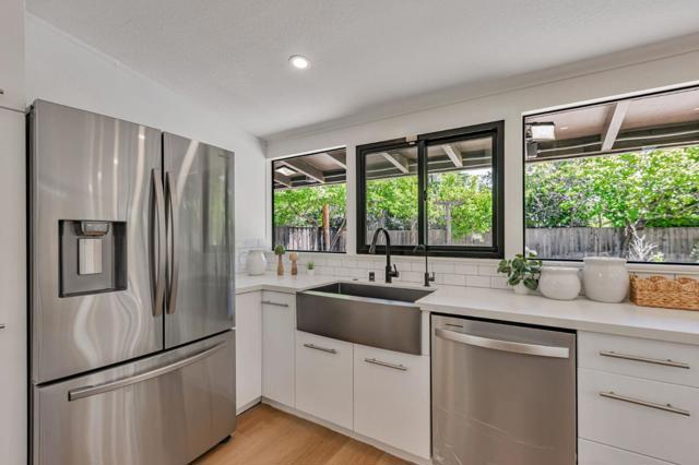 271 Woodhams Road, Santa Clara CA: https://media.crmls.org/mediaz/27872133-6986-4b05-83f1-8697a4c08923.jpg