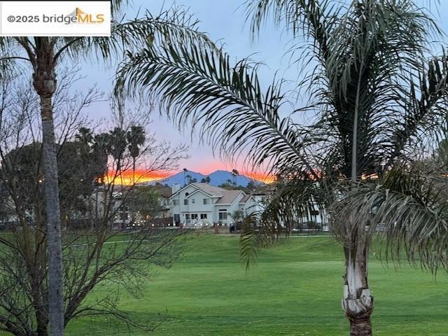 2438 Pinehurst Ct, Discovery Bay CA: https://media.crmls.org/mediaz/27873314-c19a-424d-8477-510c64d09209.jpg