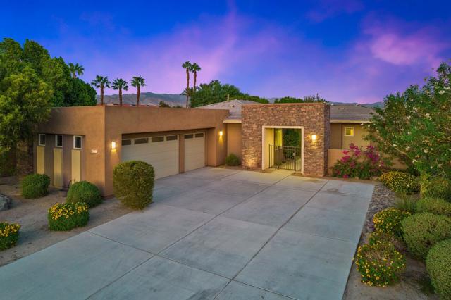 41252 Gaslight Avenue, Bermuda Dunes CA: https://media.crmls.org/mediaz/2787de03-1d17-4231-8892-5a0c71f12e26.jpg