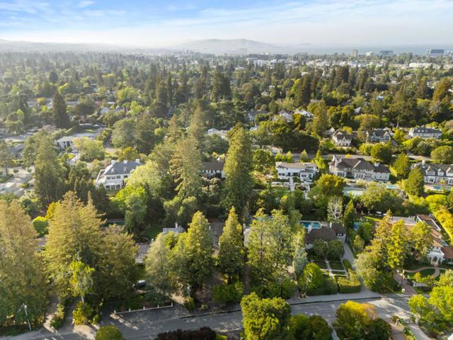 244 Roblar Avenue, Hillsborough CA: https://media.crmls.org/mediaz/2789a721-07e9-49a8-8b71-d79b42a60db6.jpg