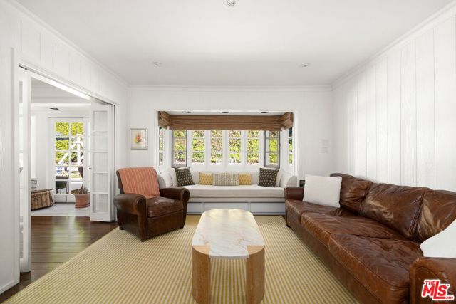 Drew Fenton | 1456 Roscomare Road Los Angeles CA | MLS: 7527117 Drew Fenton | 1456 Roscomare Road Los Angeles CA | MLS: 7527117